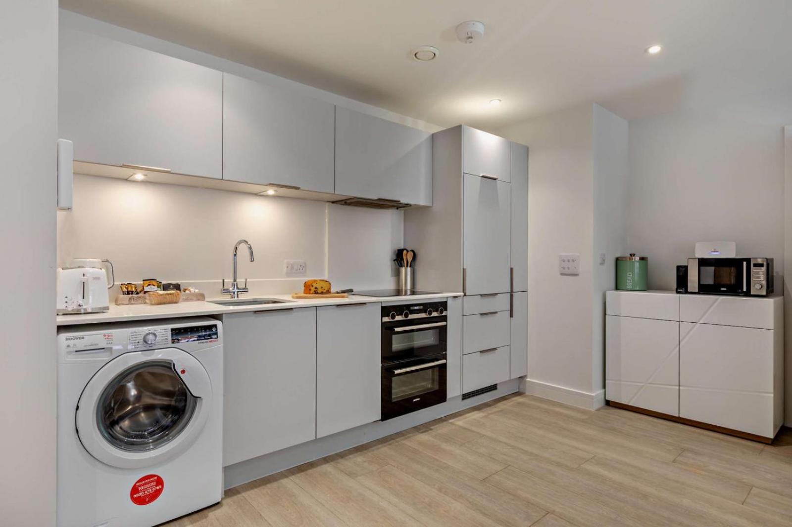 Byron - Luxury Self-Catering Coastal Apartment At The Heart Of Woolacombe With Heated Indoor Pool & Gym - 4 Minutes Walk To Beach! 6 Middlecombe Eksteriør billede